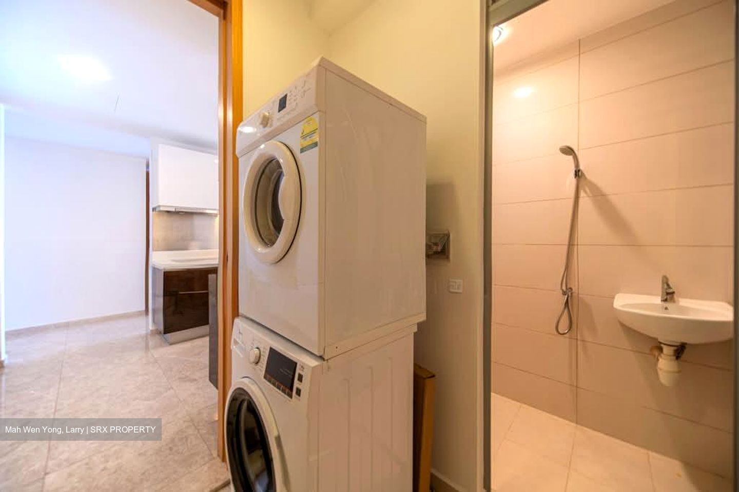 Marina Bay Suites (D1), Condominium #571762931